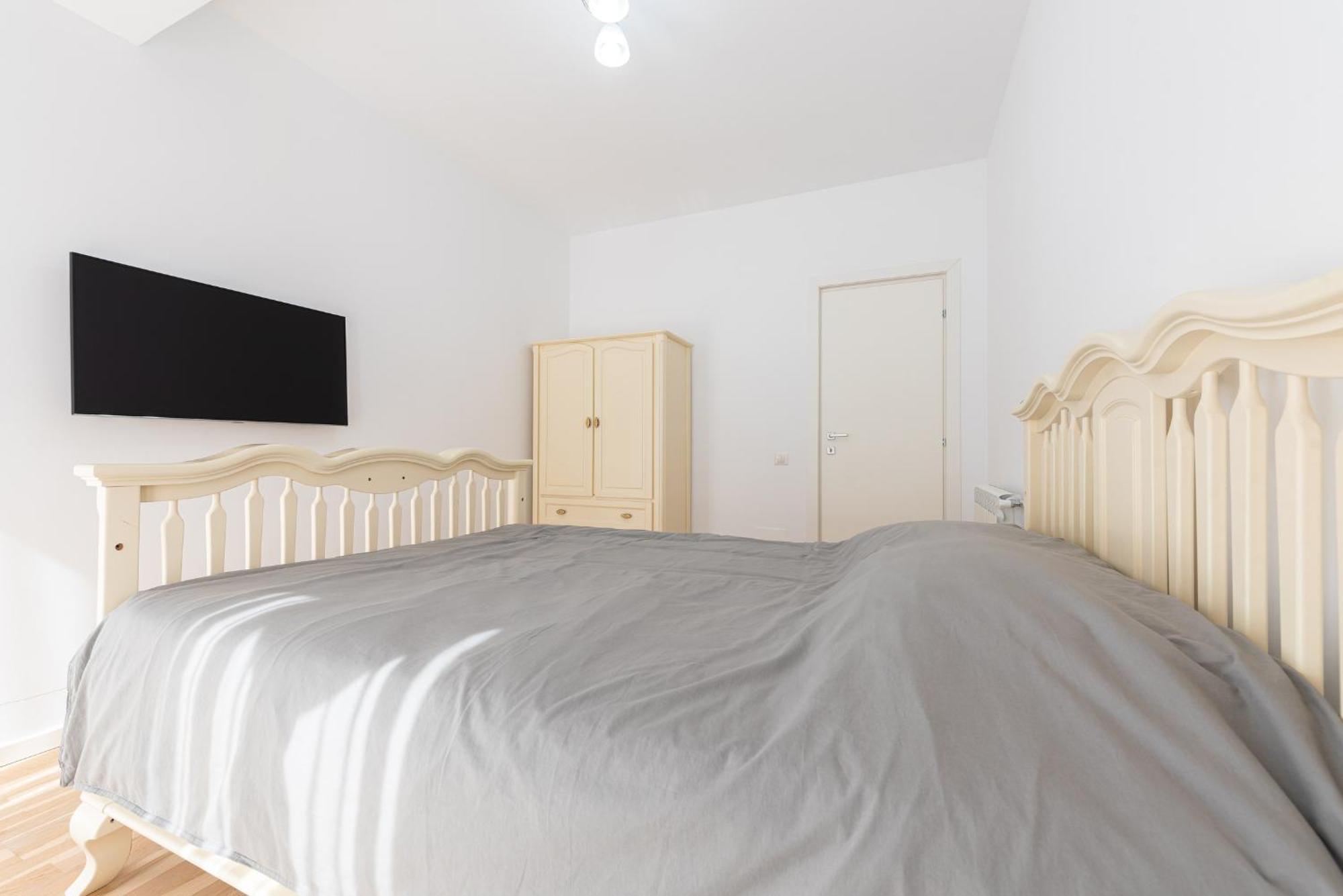 Ines - Modern 2br With Garden Views Apartament *