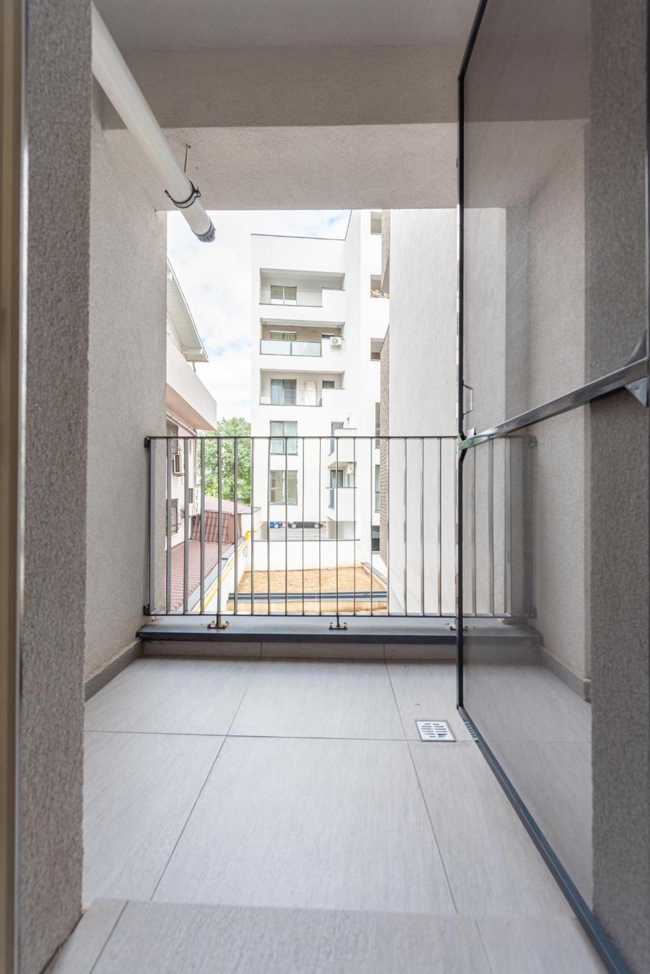 Apartament Ines - Modern 2br With Garden Views *