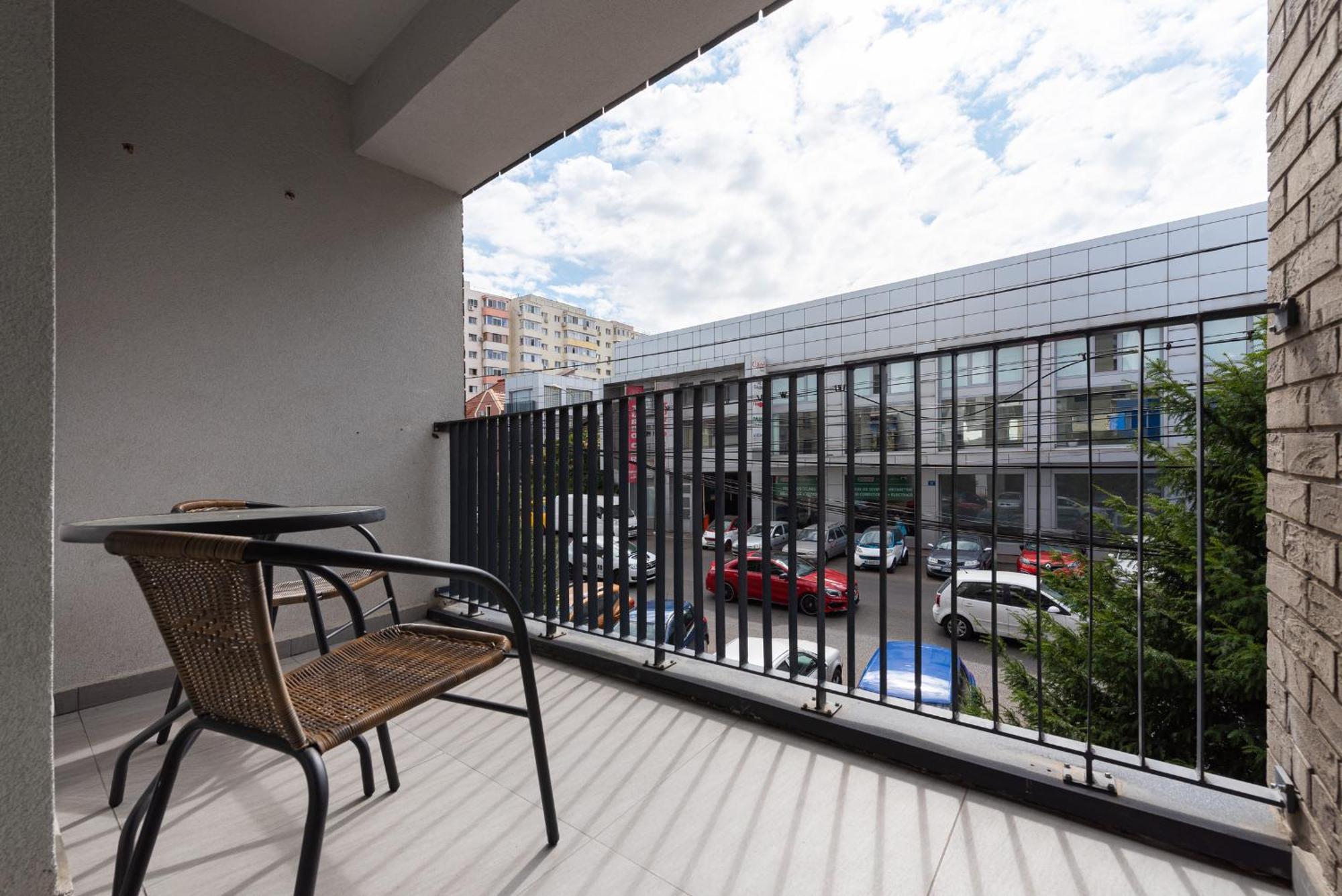 Apartament Ines - Modern 2br With Garden Views *
